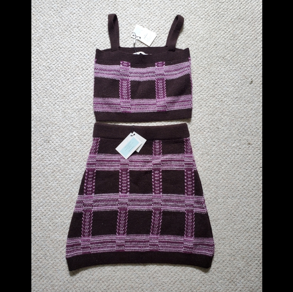 By Egreis 2 Piece Set